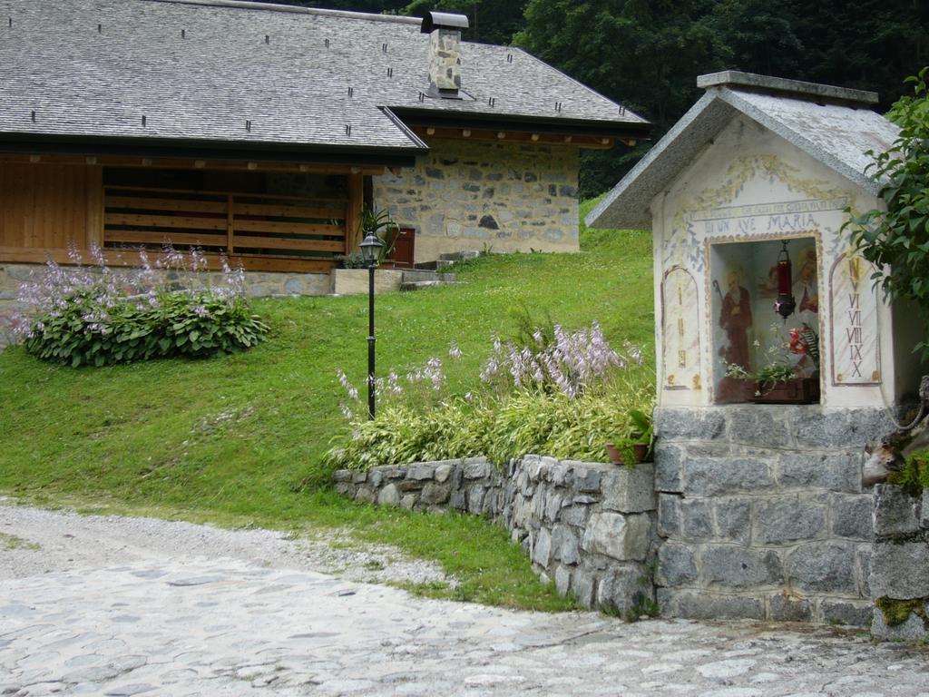 Agritur Manoncin Villa Daone Eksteriør bilde