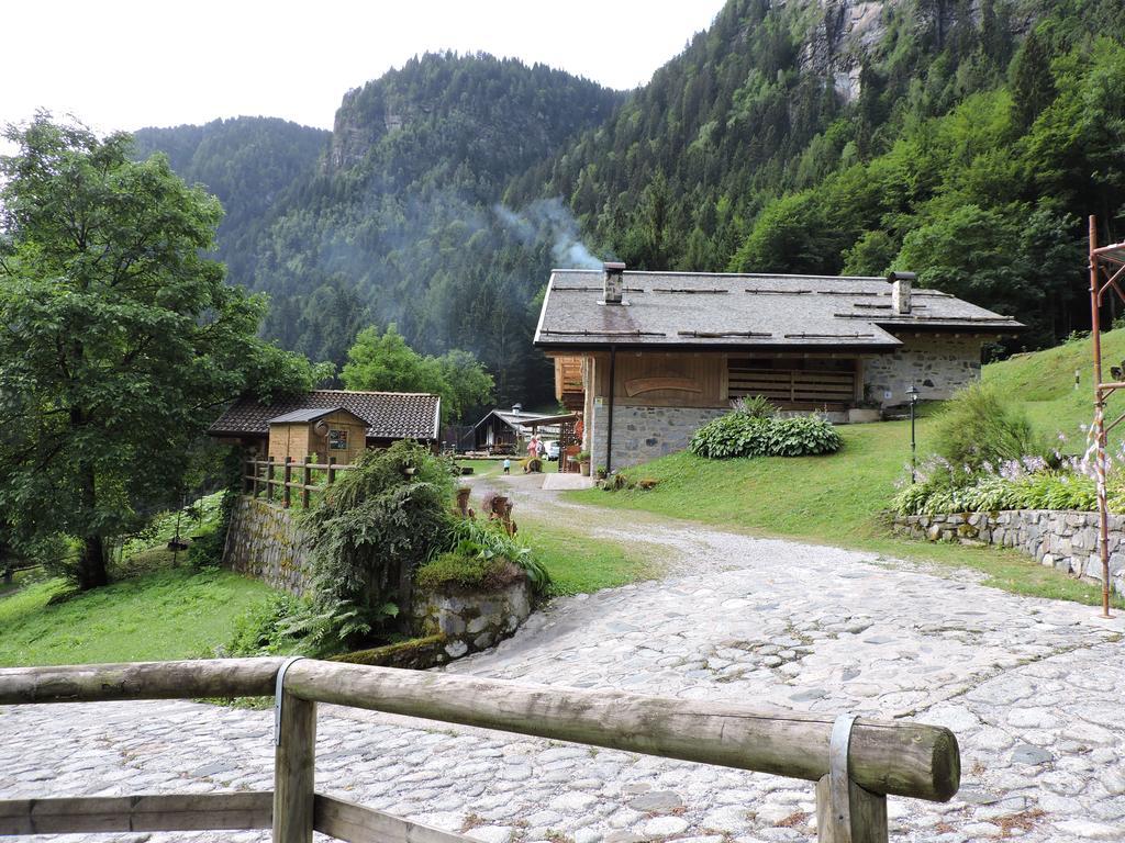 Agritur Manoncin Villa Daone Eksteriør bilde
