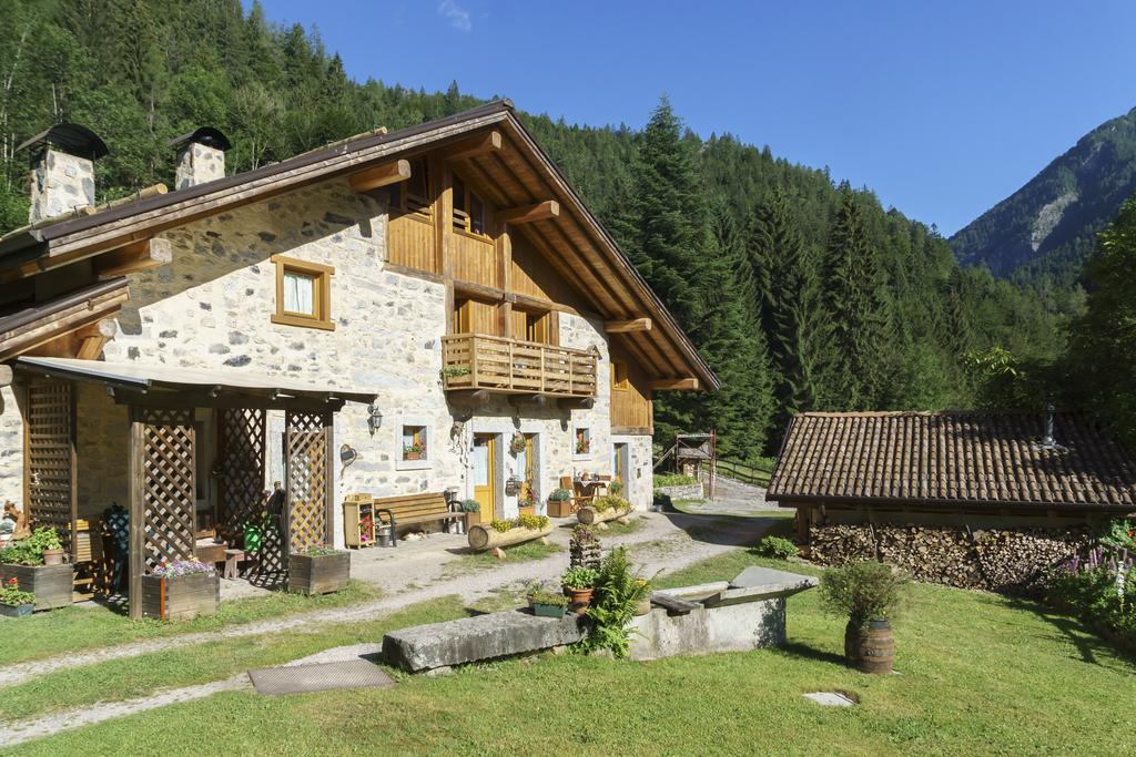 Agritur Manoncin Villa Daone Eksteriør bilde